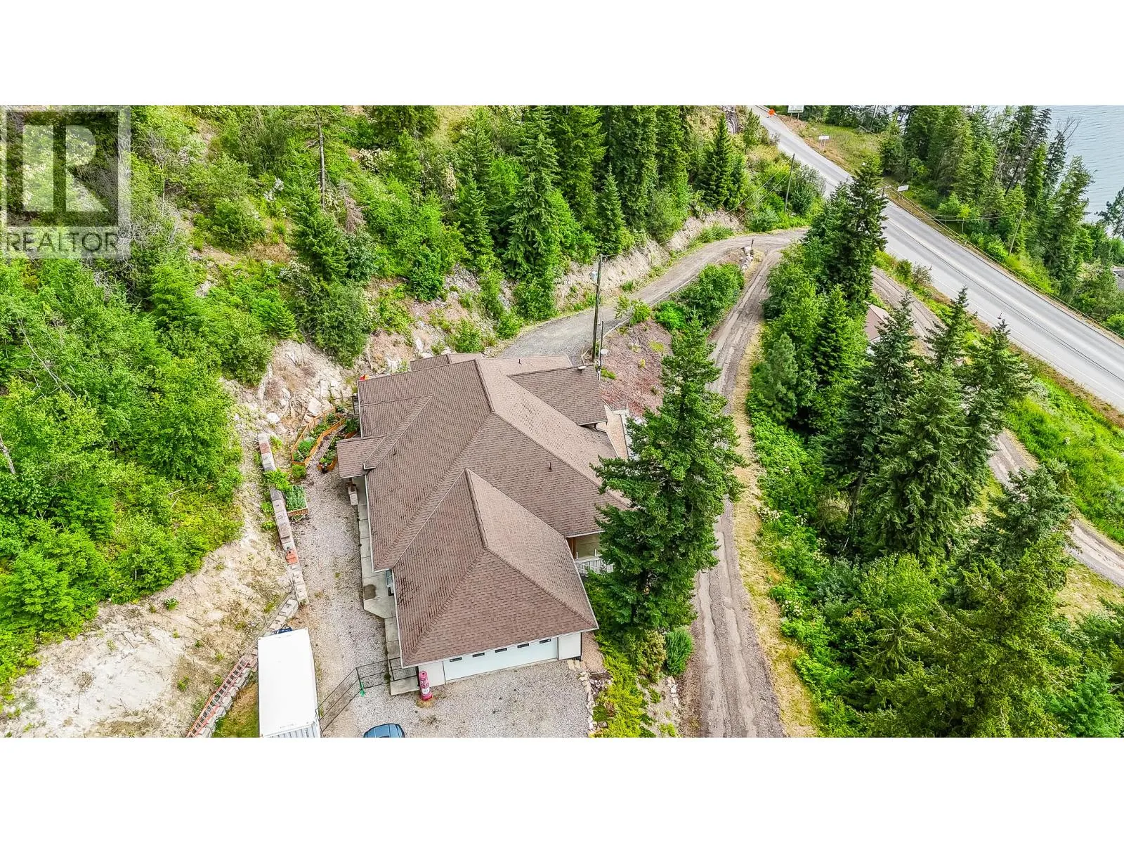 5694 Trans Canada Highway NW