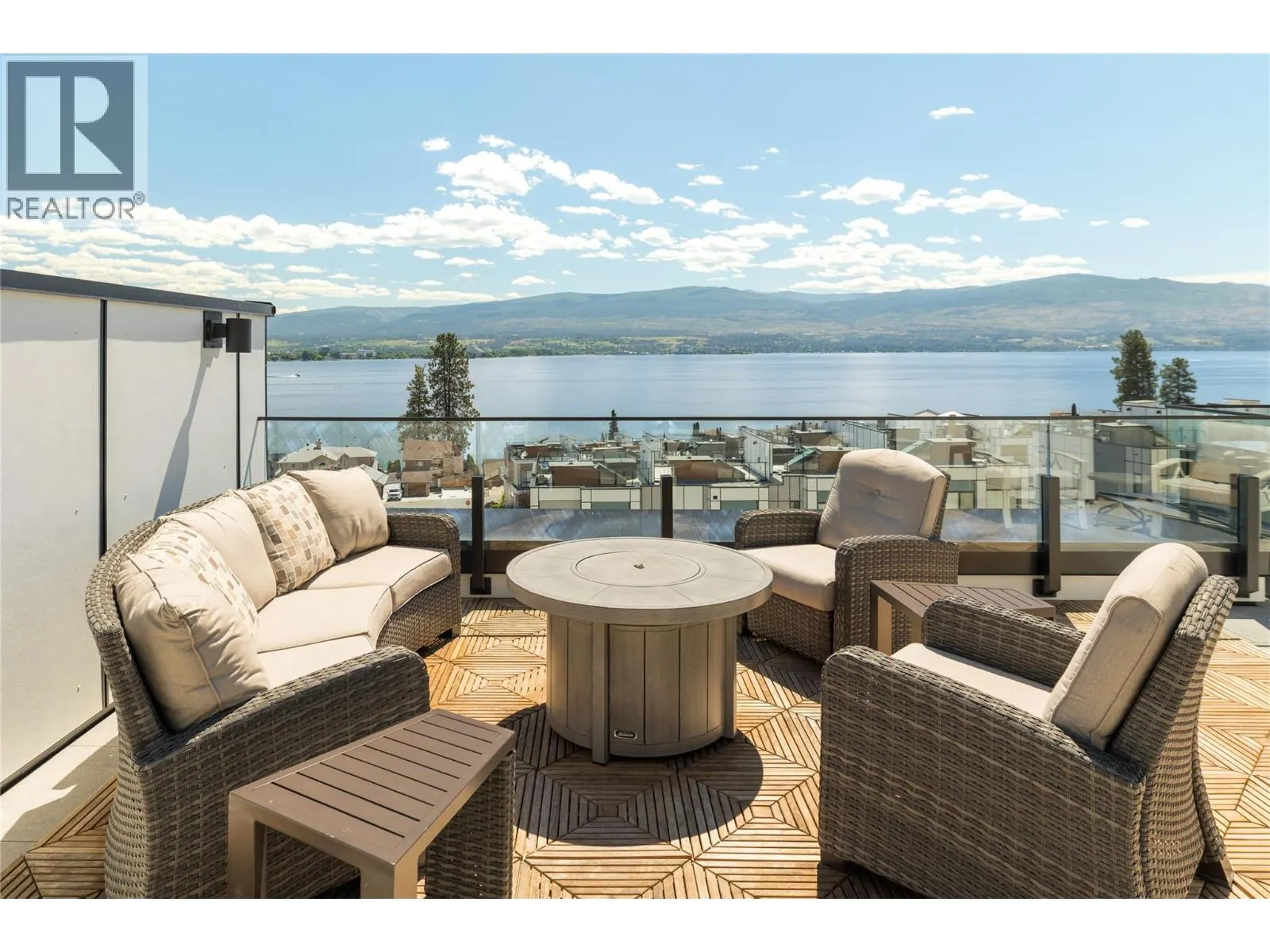 2100 Campbell Place Unit# 107