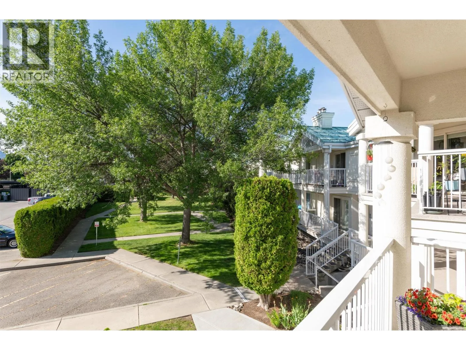 2350 Stillingfleet Road Unit# 216