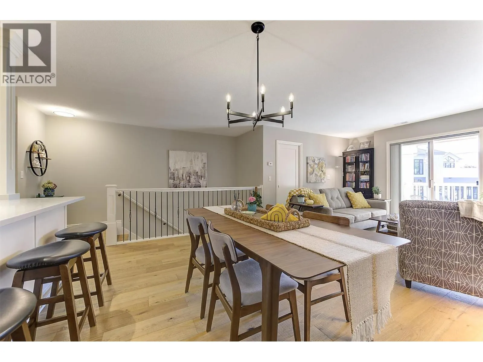 2350 Stillingfleet Road Unit# 216