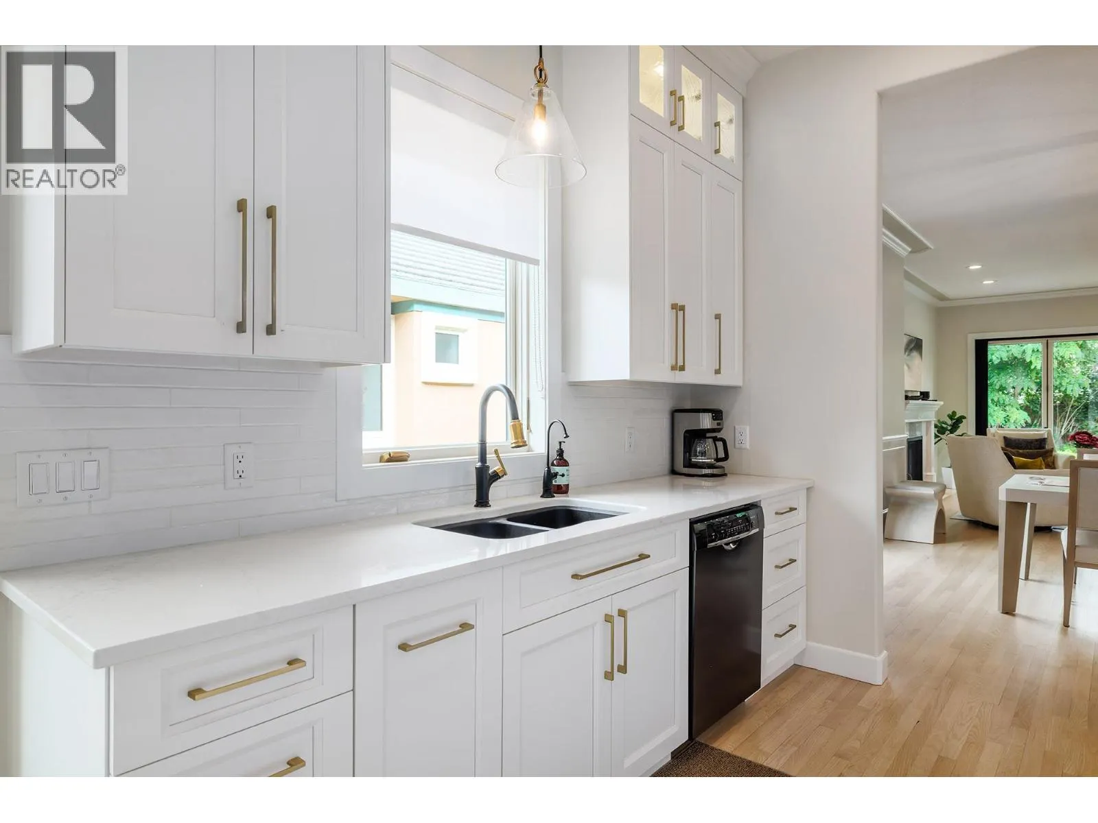 2368 Abbott Street Unit# 4