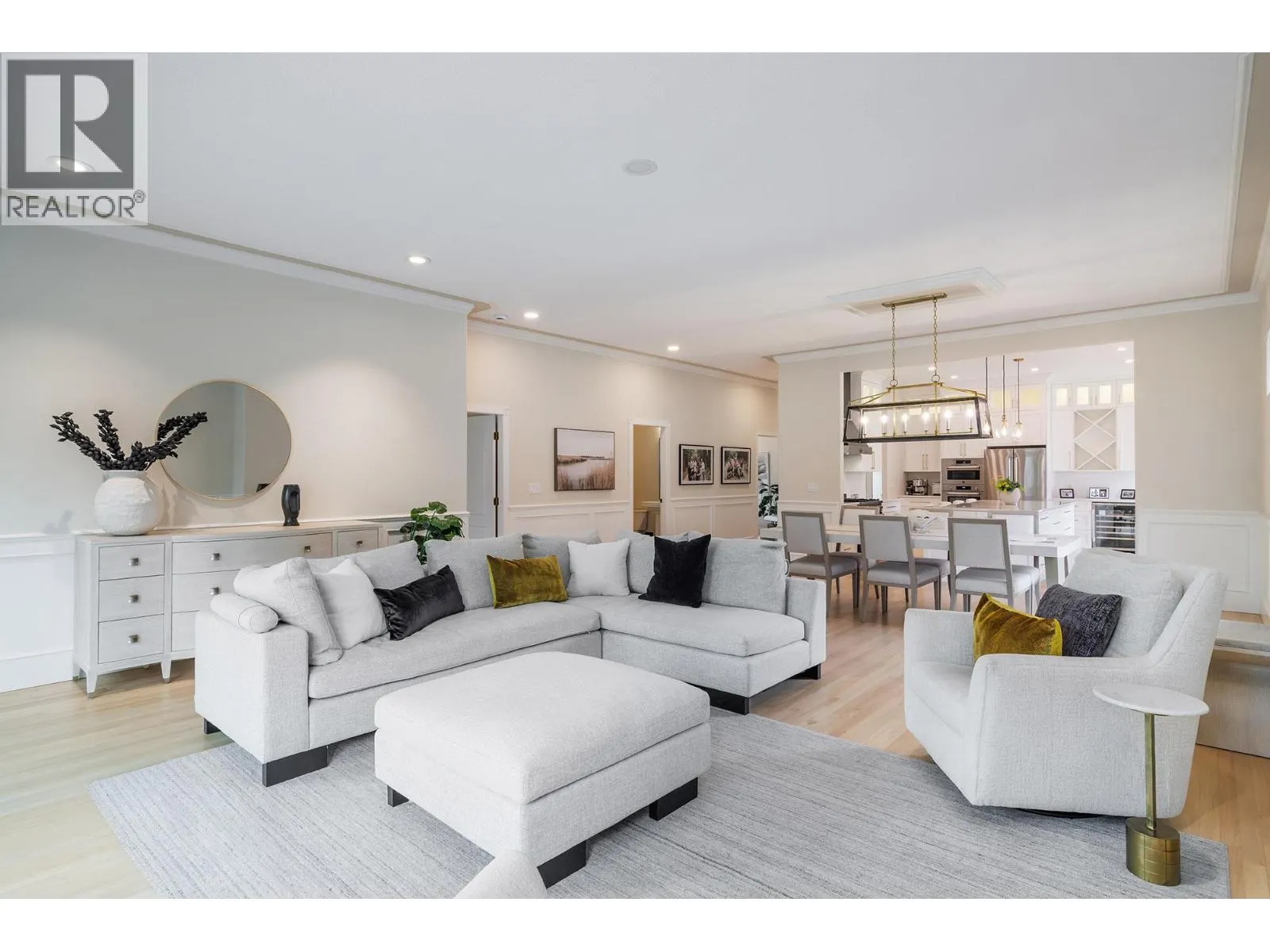 2368 Abbott Street Unit# 4