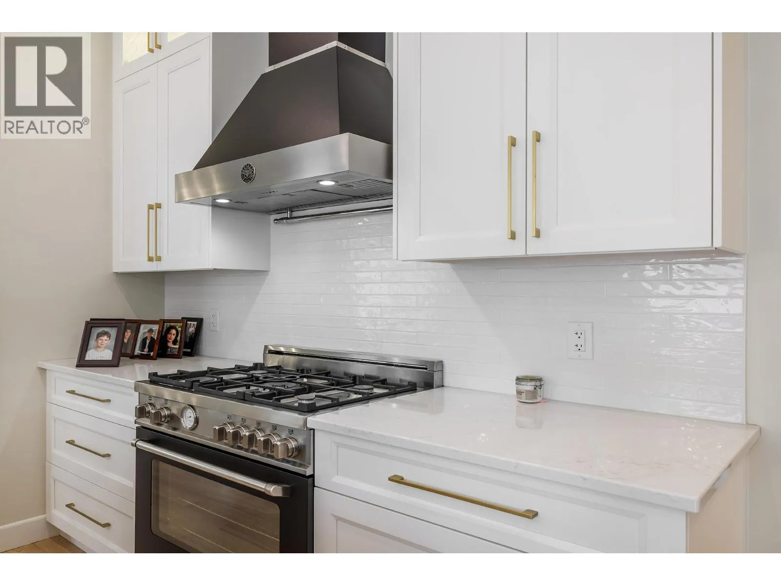 2368 Abbott Street Unit# 4