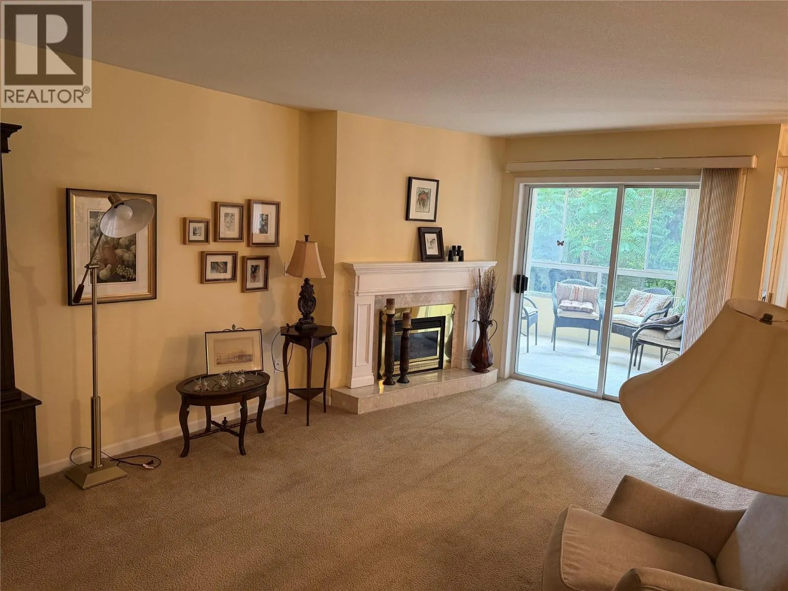 945 Lawrence Avenue Unit# 103