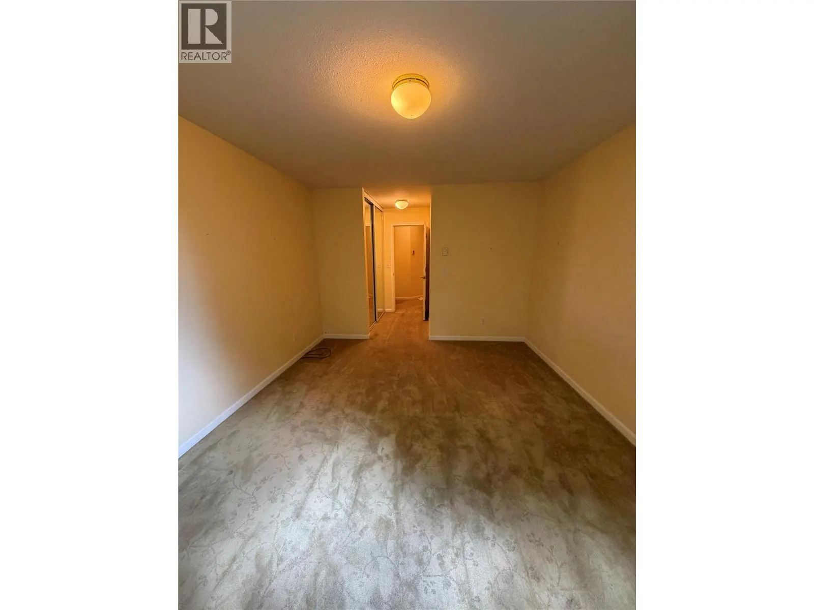 945 Lawrence Avenue Unit# 103