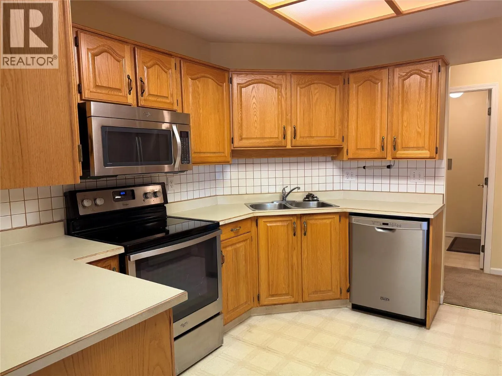 945 Lawrence Avenue Unit# 103