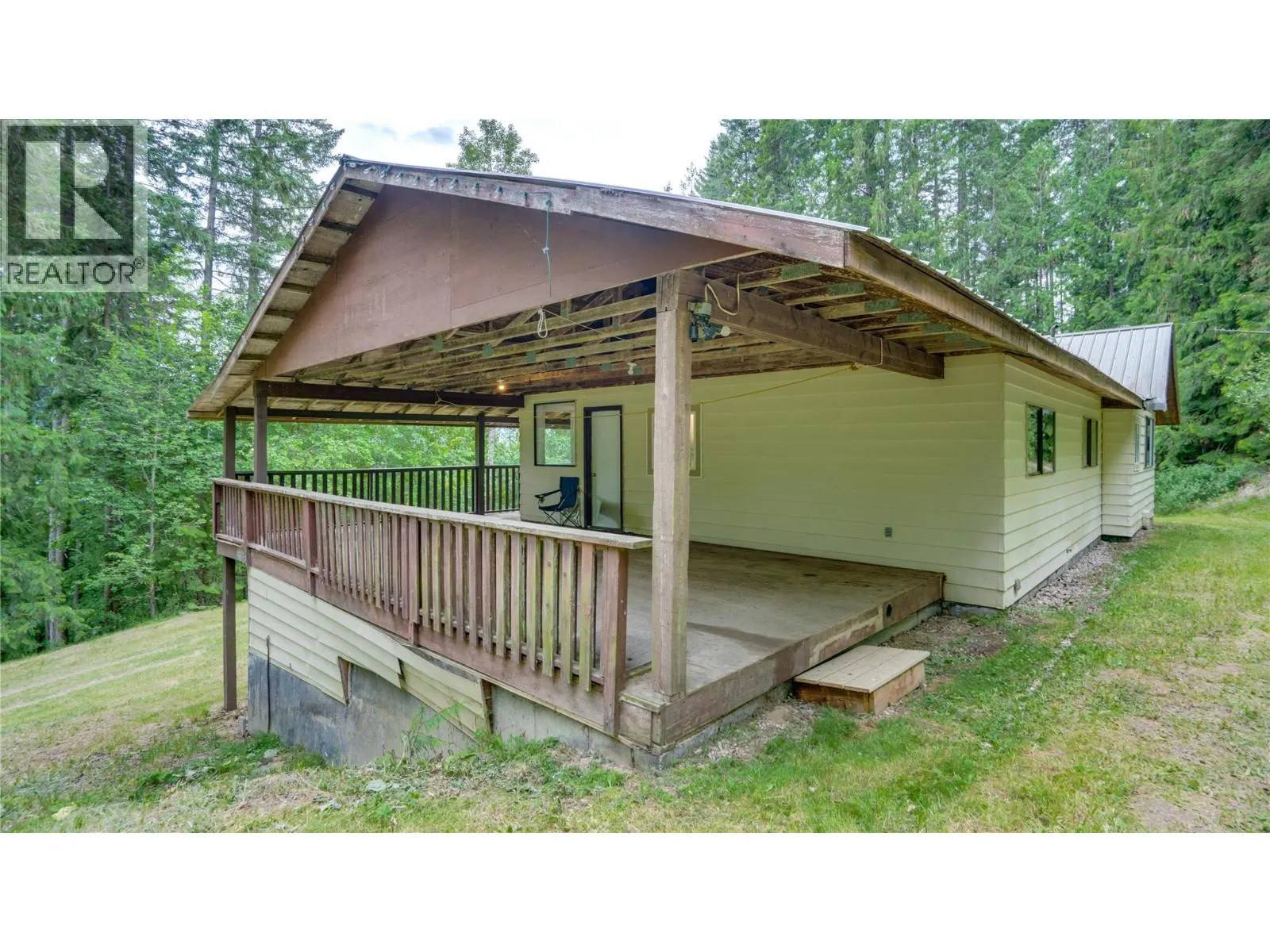 454 Grandview Bench Road