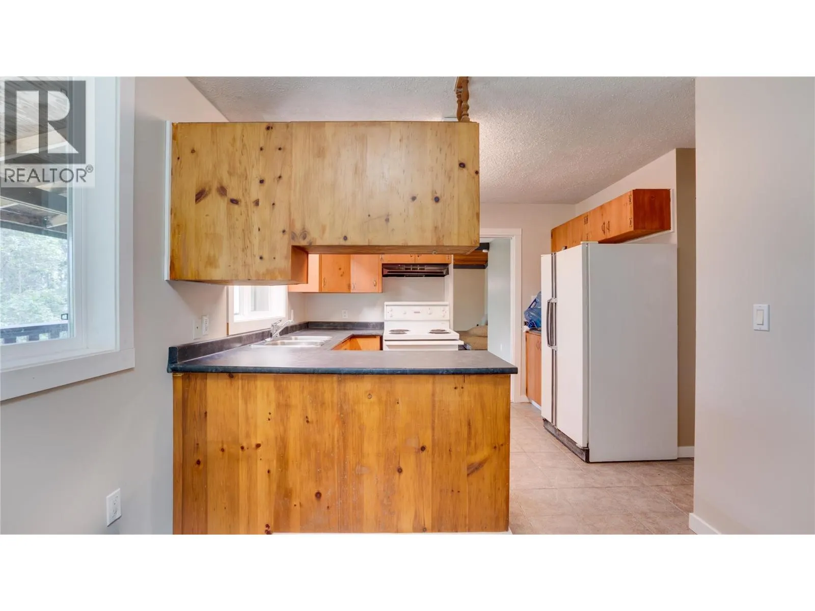 454 Grandview Bench Road
