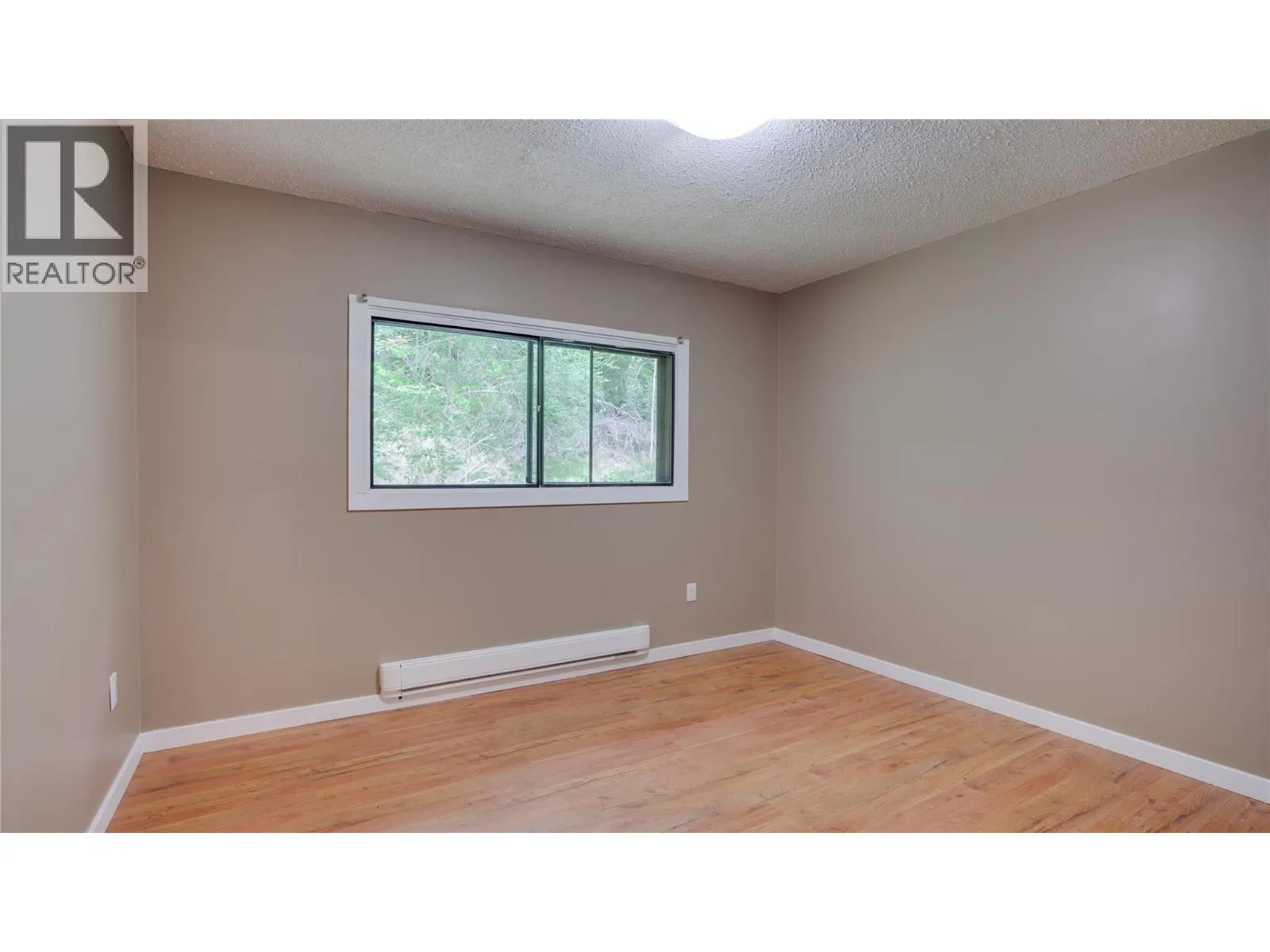 454 Grandview Bench Road
