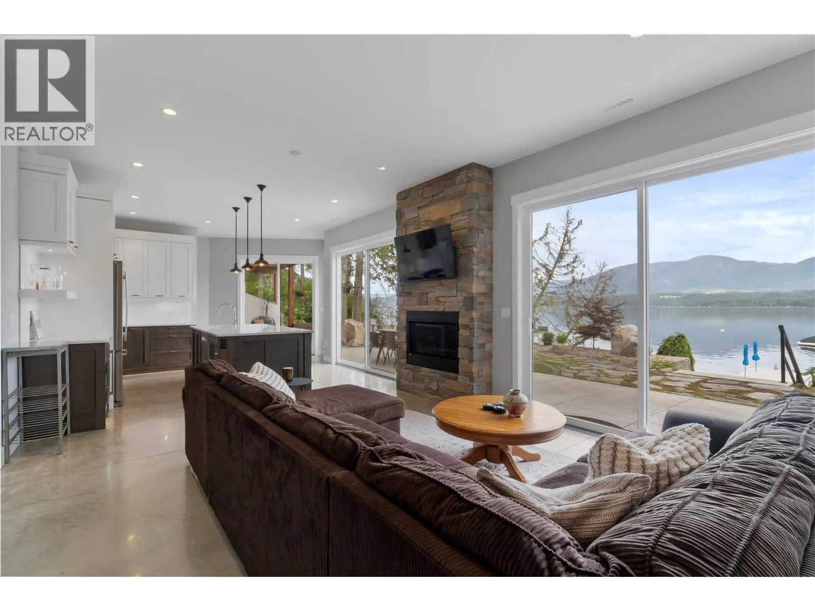 4125 Eagle Bay Road