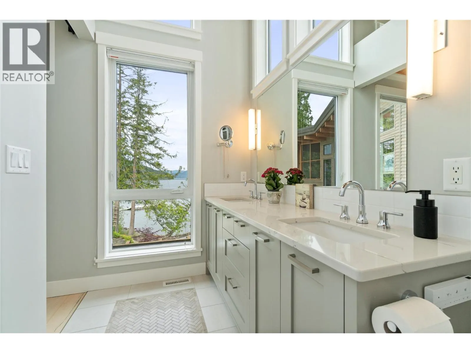 4125 Eagle Bay Road