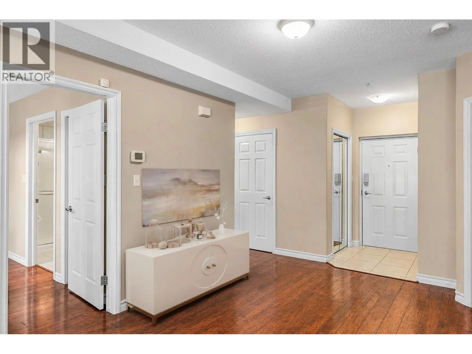 1128 Sunset Drive Unit# 102