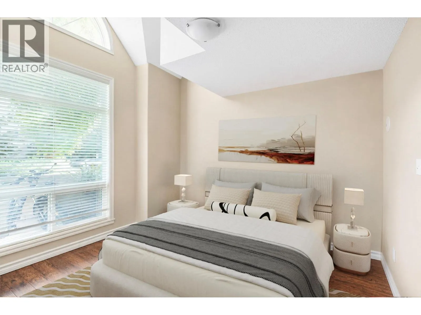 1128 Sunset Drive Unit# 102