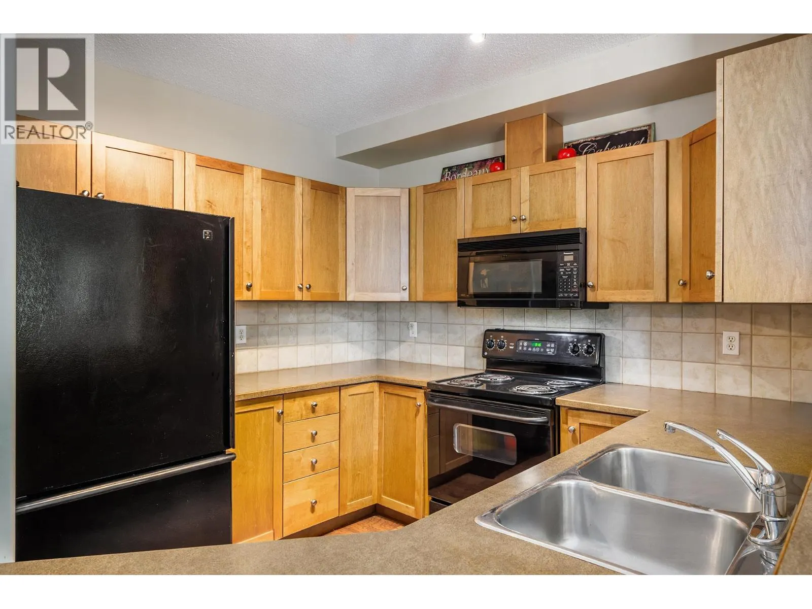 1128 Sunset Drive Unit# 102