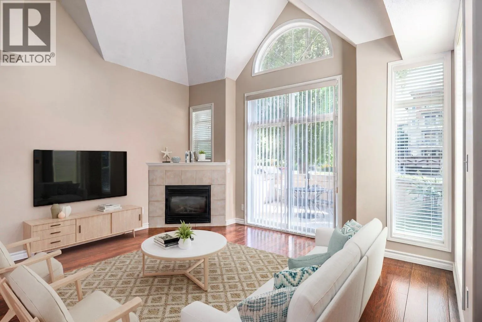1128 Sunset Drive Unit# 102