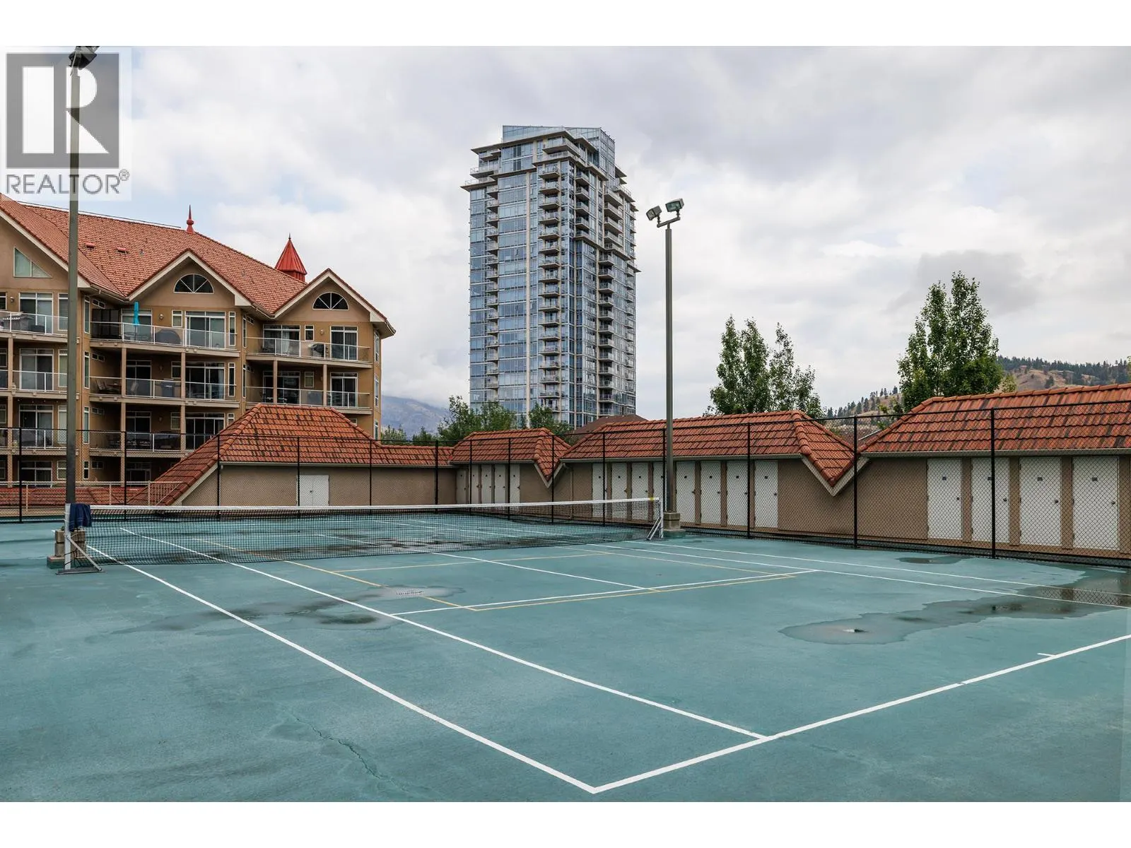 1128 Sunset Drive Unit# 102