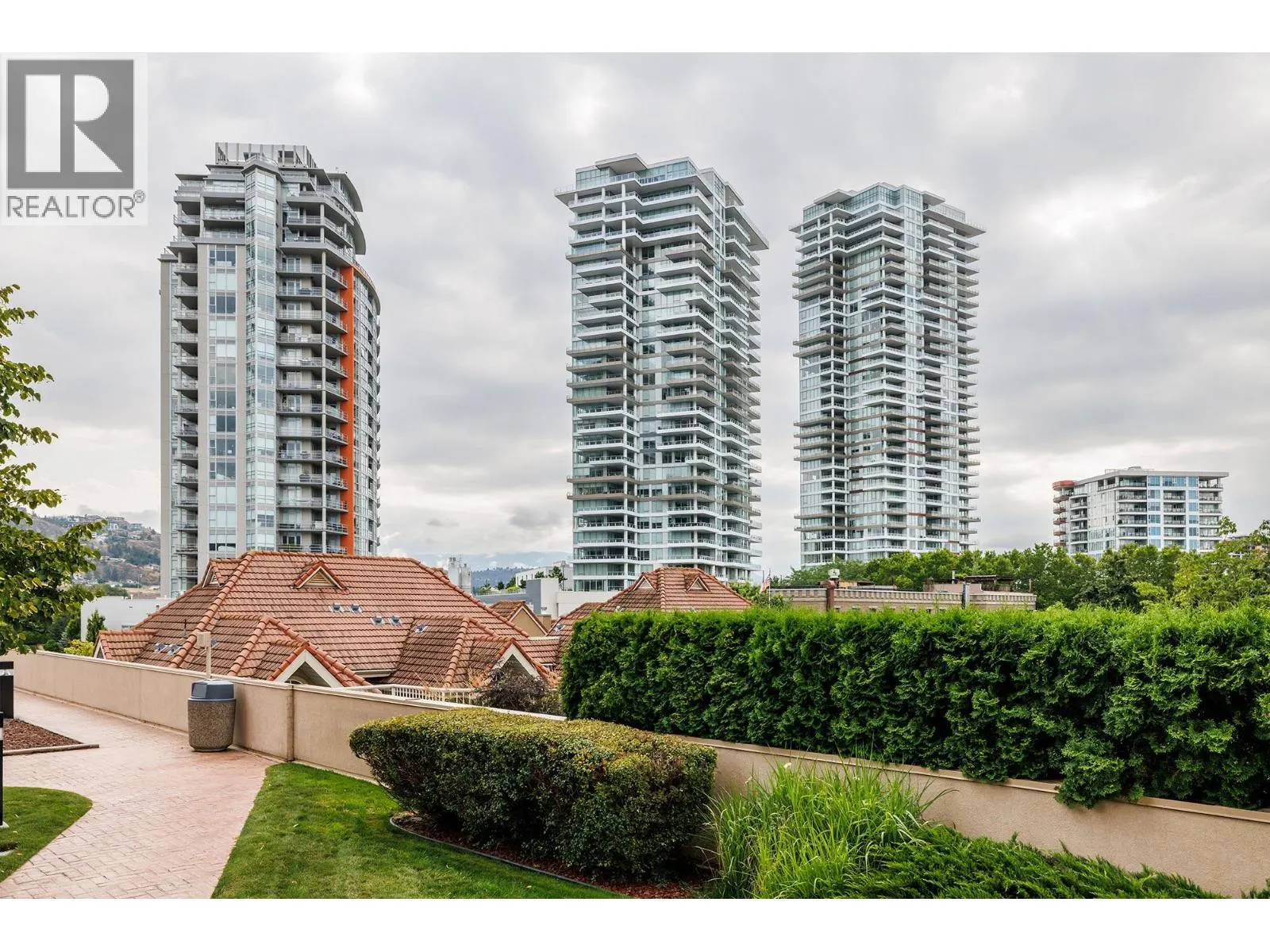 1128 Sunset Drive Unit# 102