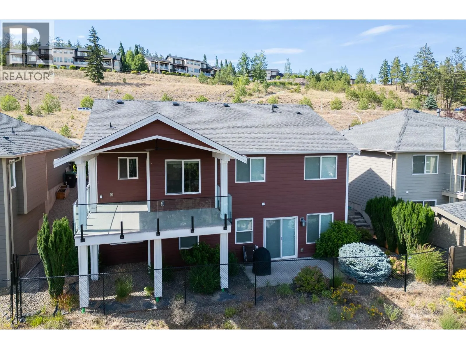 1915 Rosealee Lane