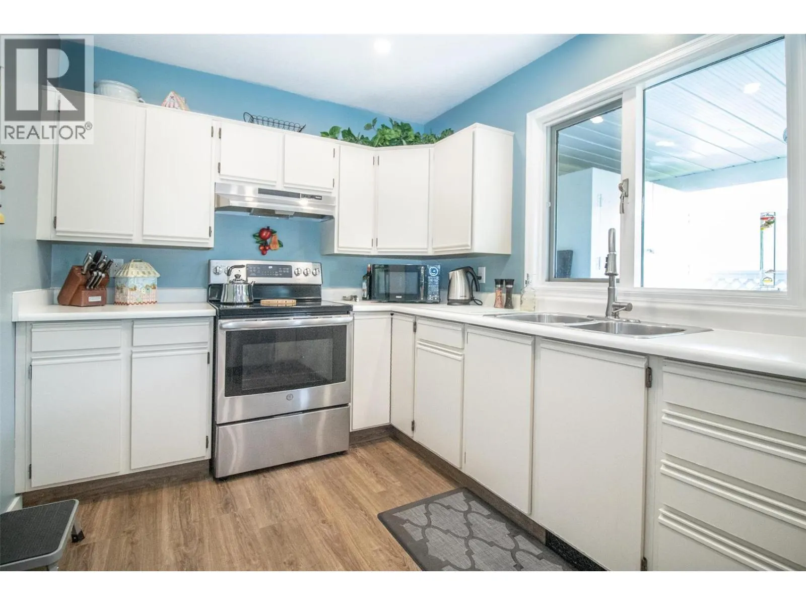 1255 Raymer Avenue Unit# 582