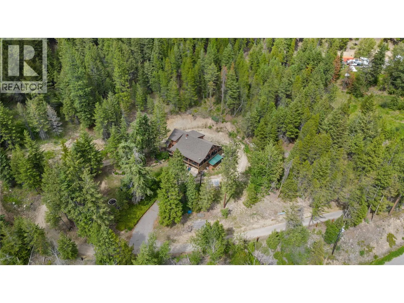 1822 Cardinal Creek Road