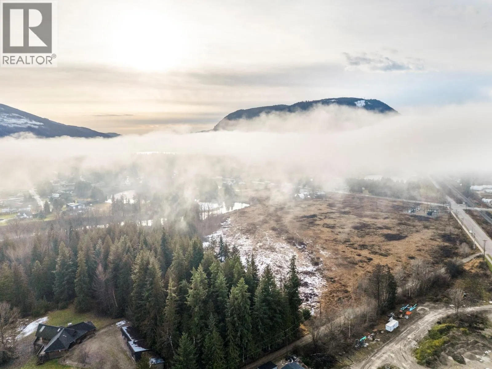 1513 Solsqua Sicamous Road