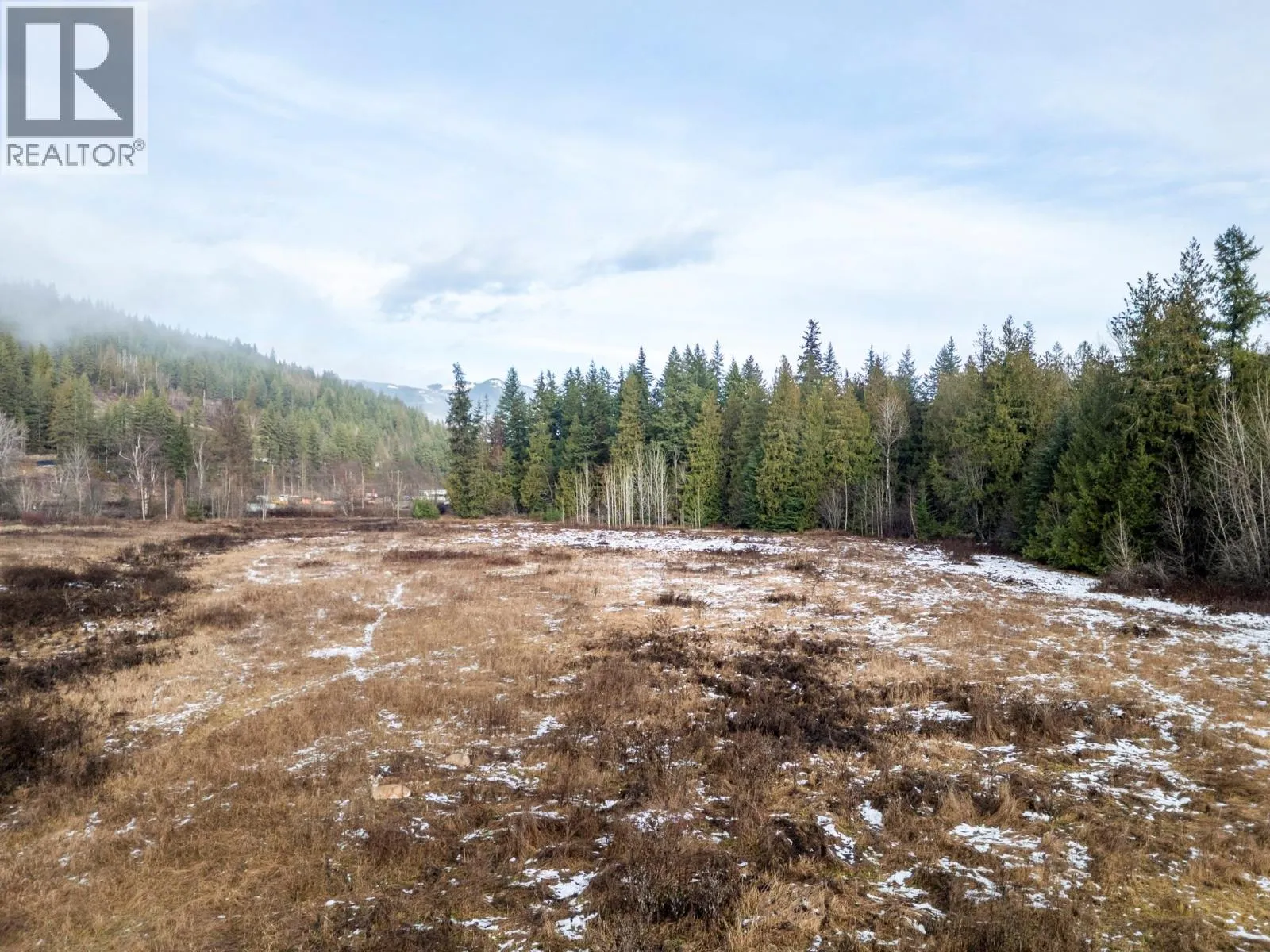 1513 Solsqua Sicamous Road