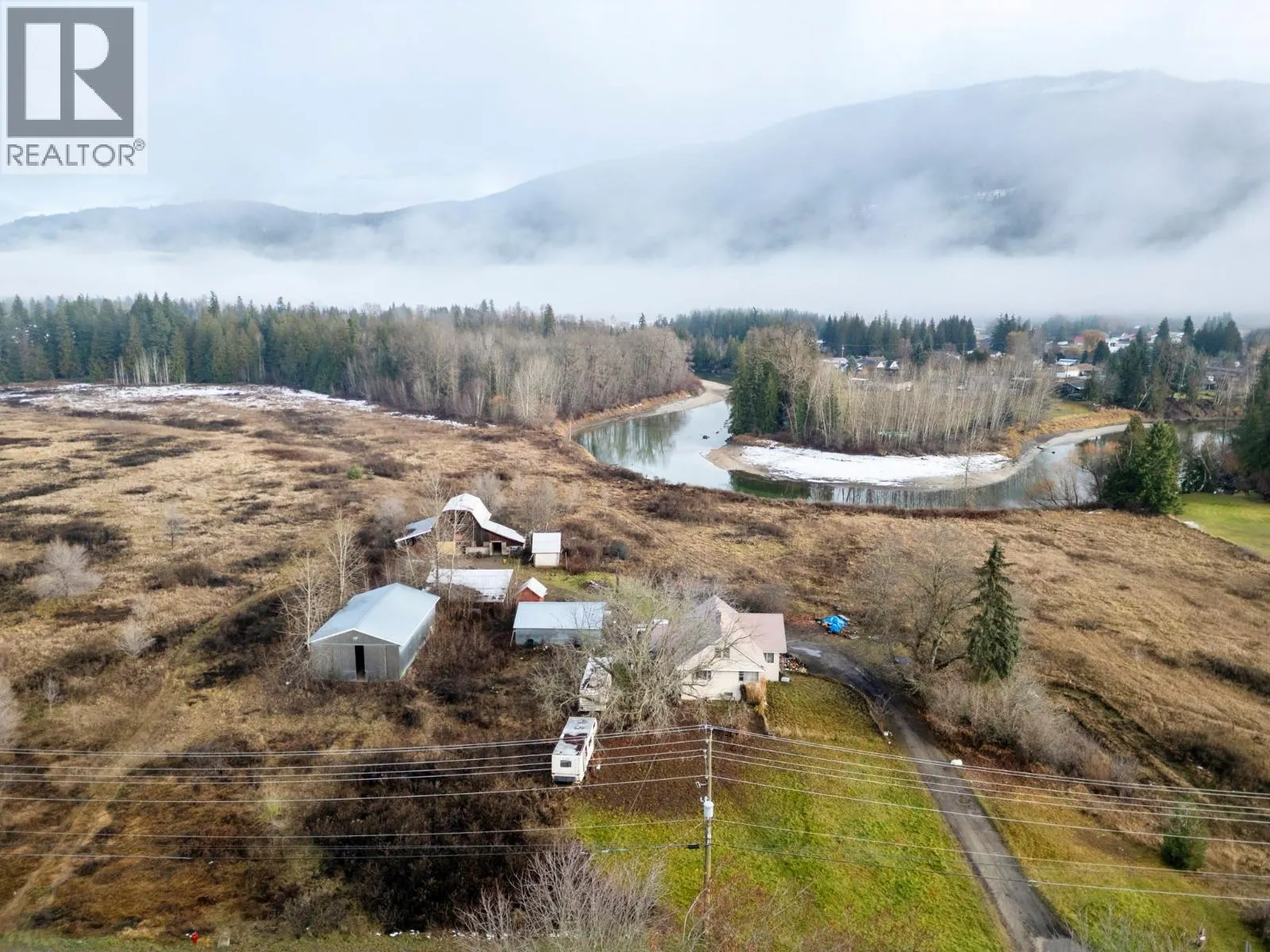1513 Solsqua Sicamous Road