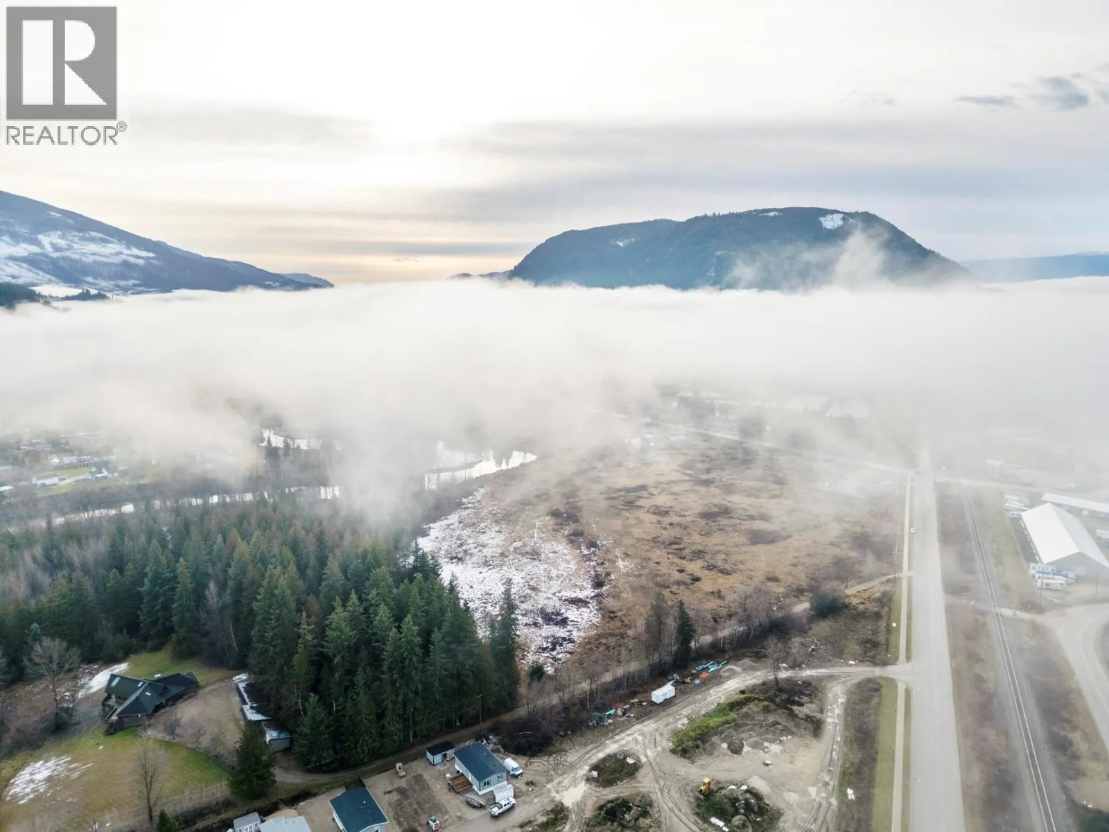 1513 Solsqua Sicamous Road