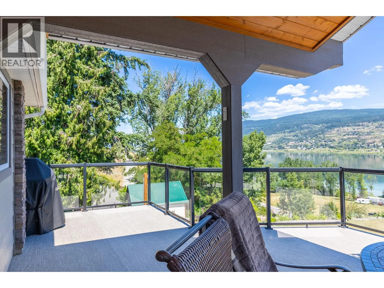 6902 Old Kamloops Road
