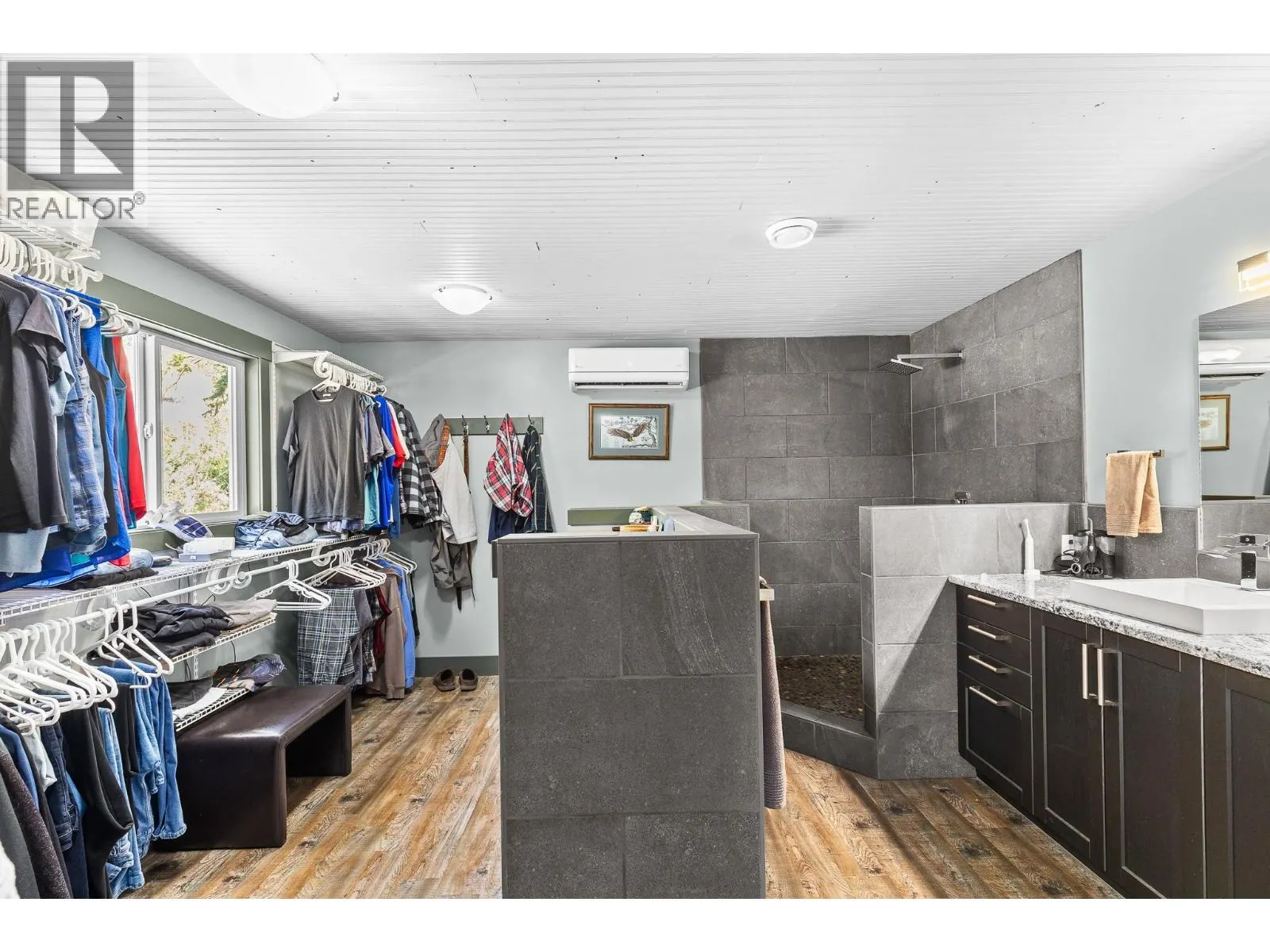6902 Old Kamloops Road