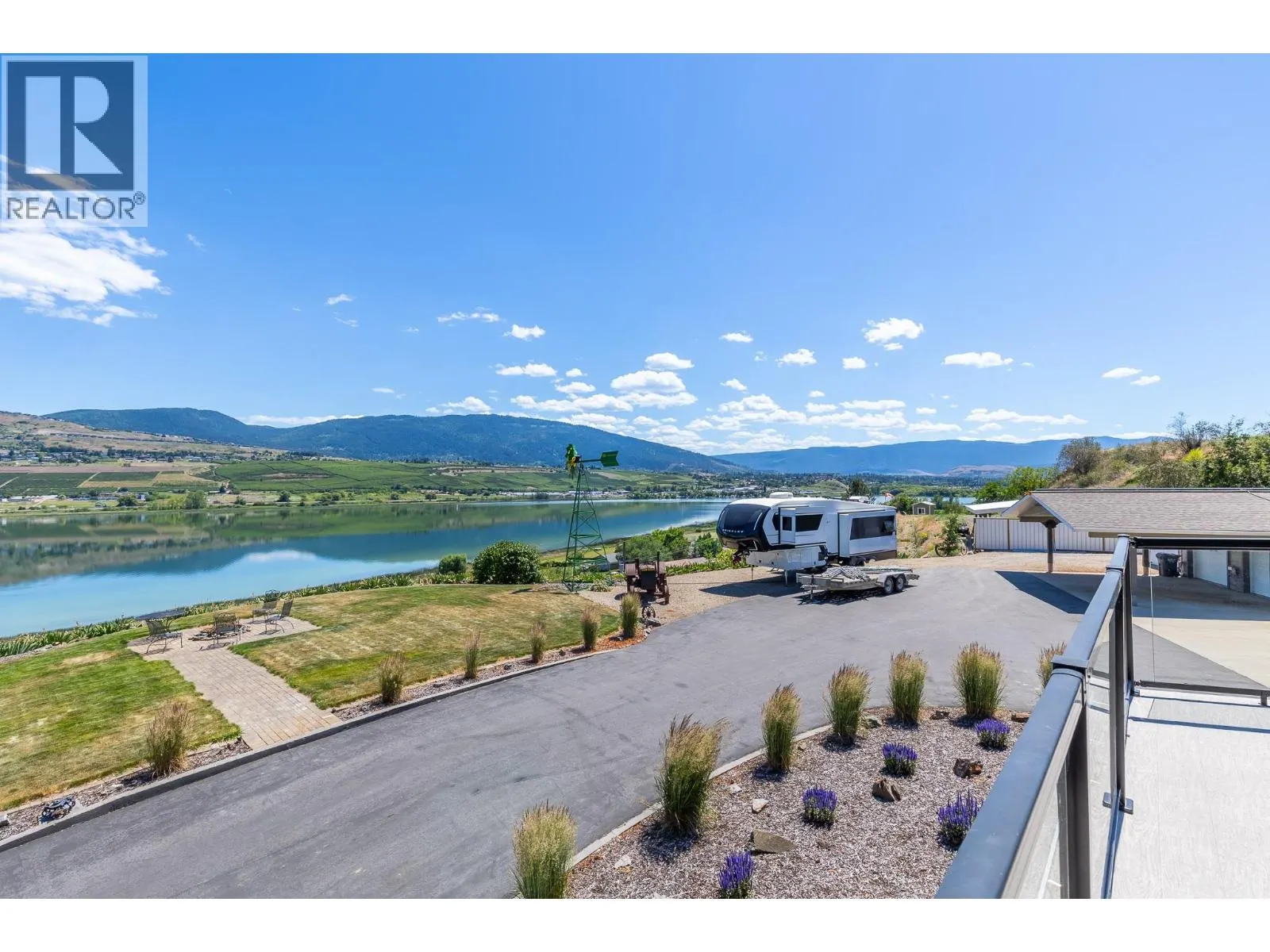 6902 Old Kamloops Road