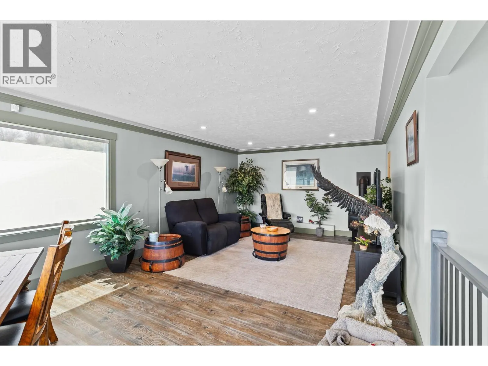 6902 Old Kamloops Road