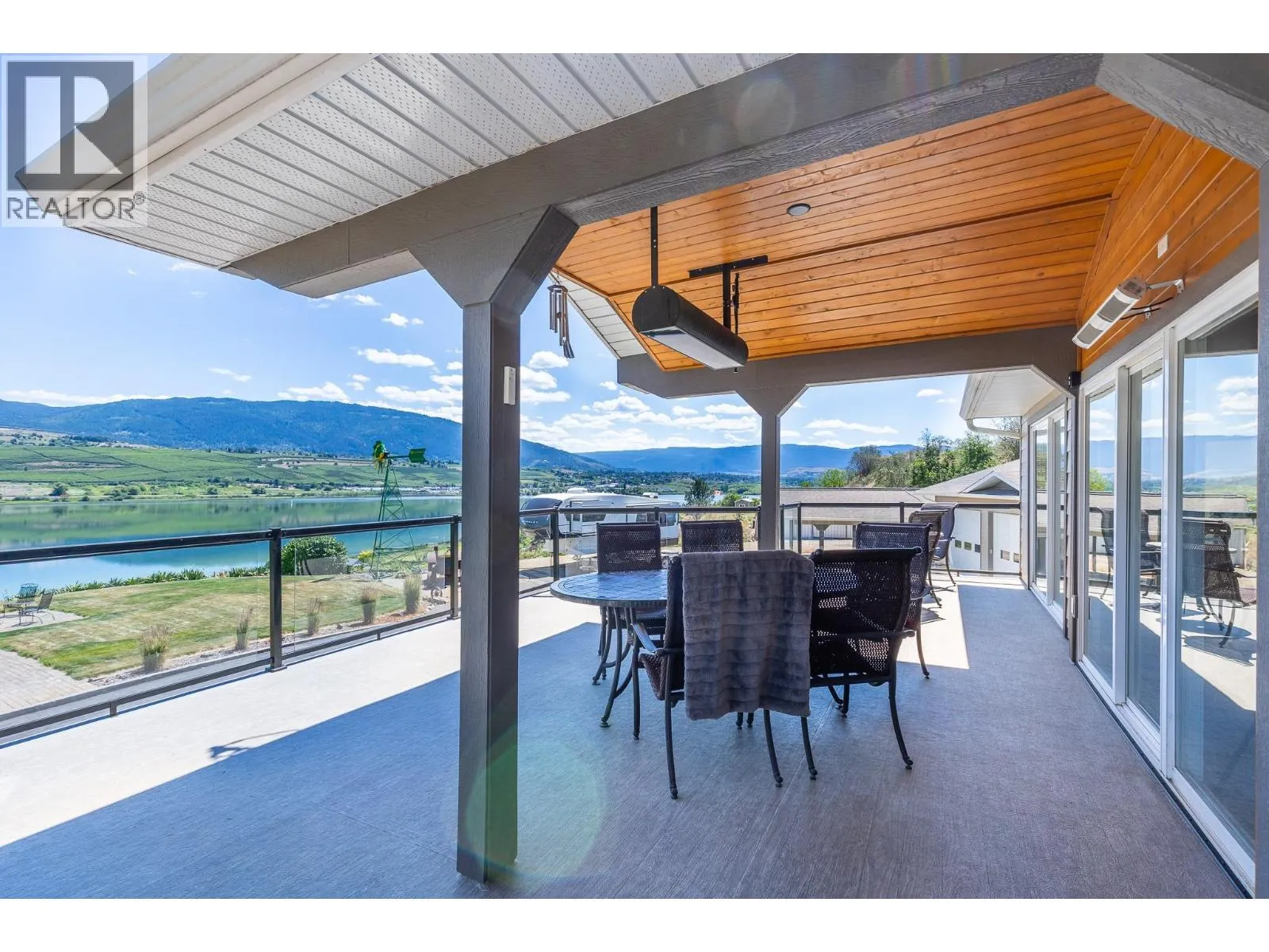 6902 Old Kamloops Road