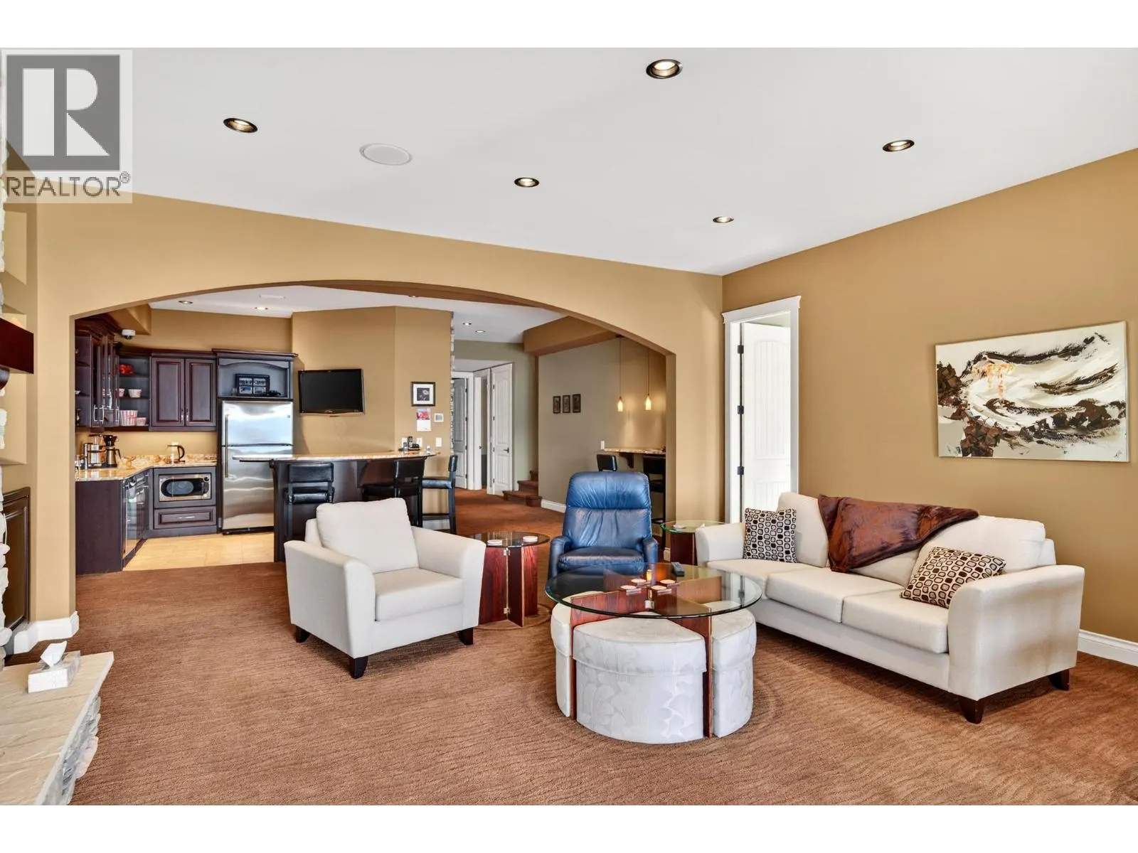 726 Marin Crescent