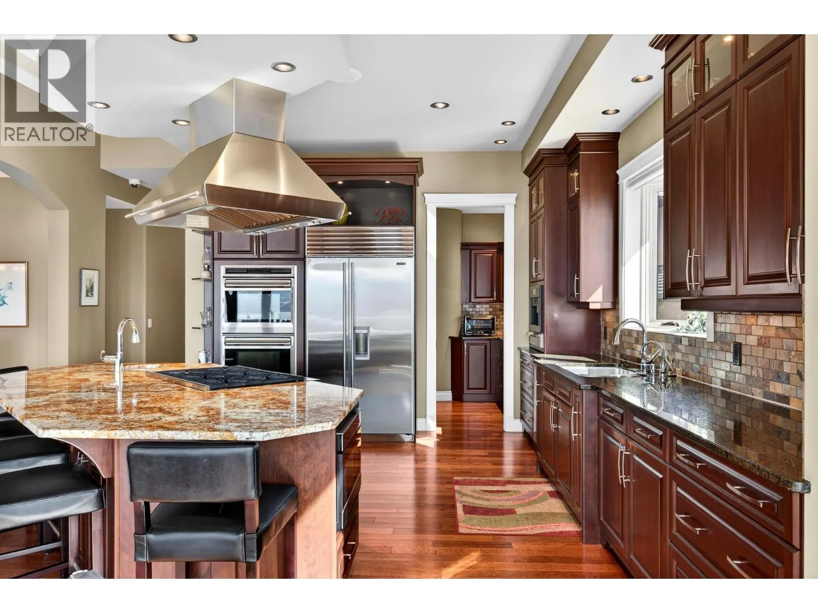 726 Marin Crescent