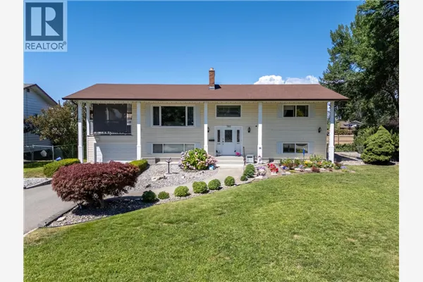 780 Princess Court