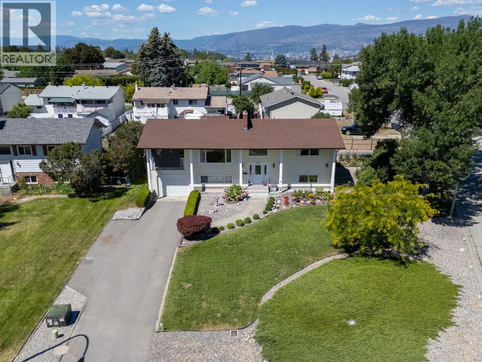 780 Princess Court