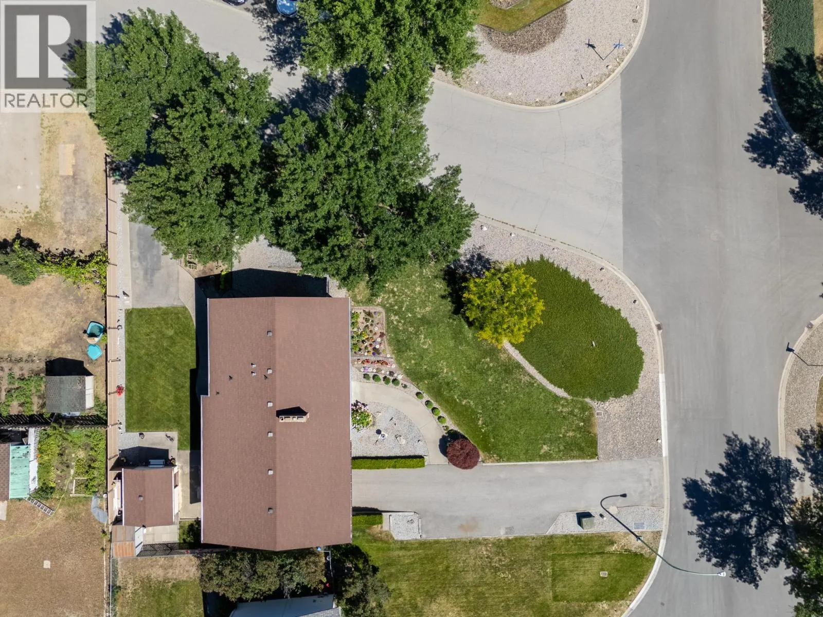 780 Princess Court