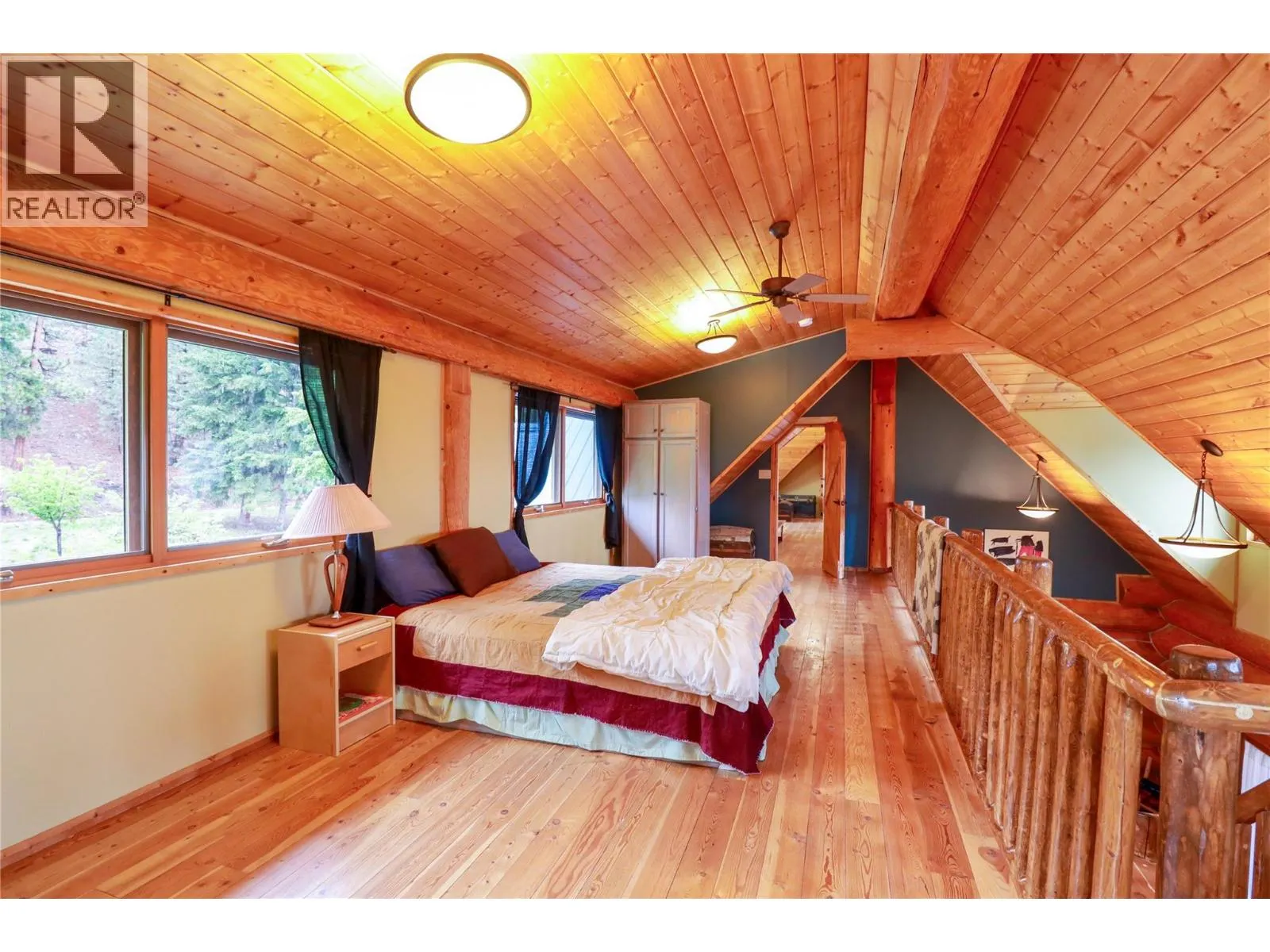 3901 Cottonwood Lane