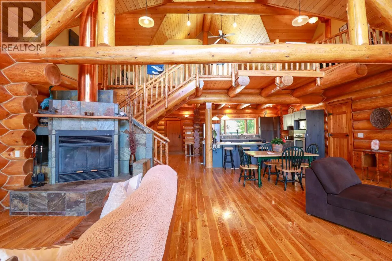 3901 Cottonwood Lane