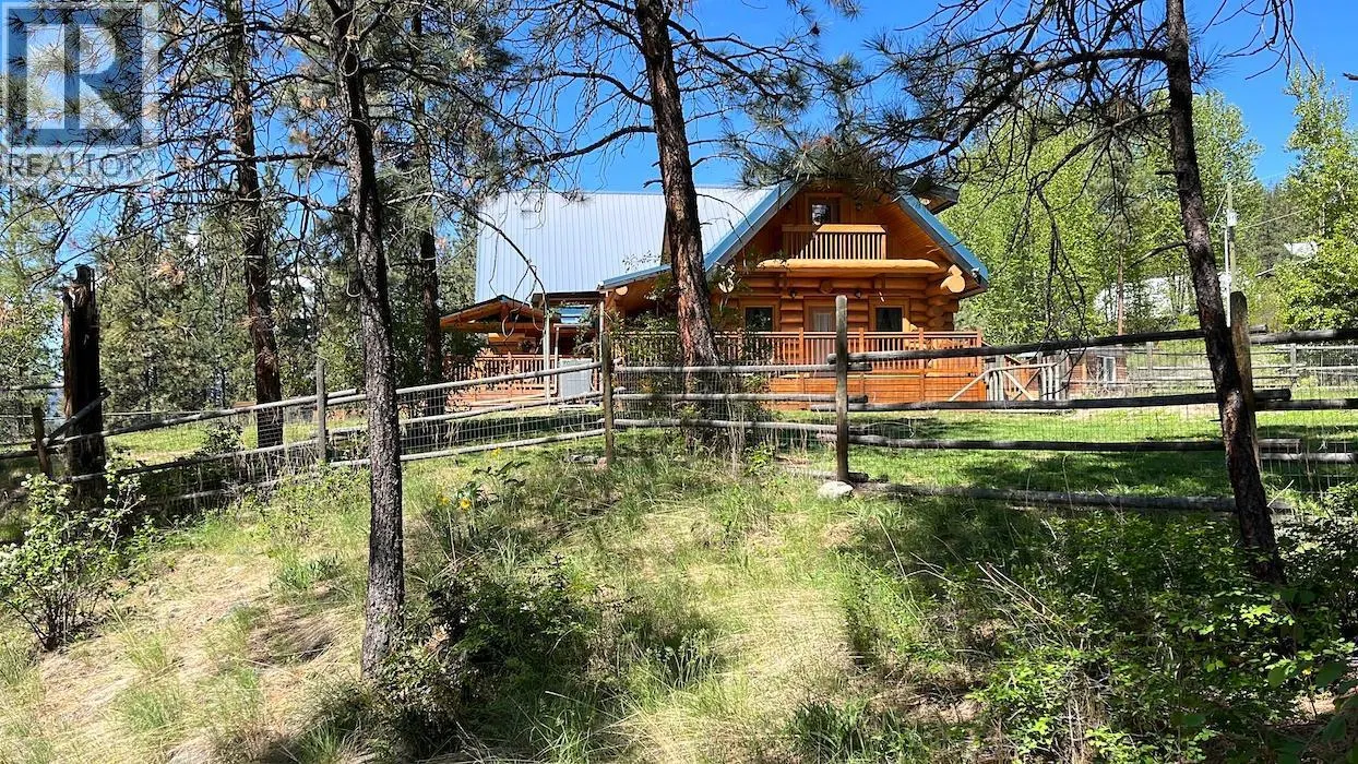 3901 Cottonwood Lane