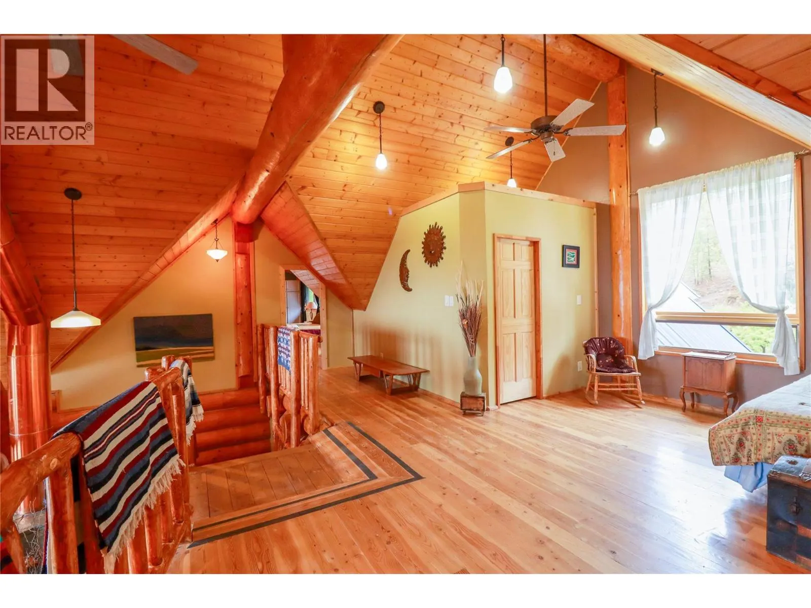 3901 Cottonwood Lane