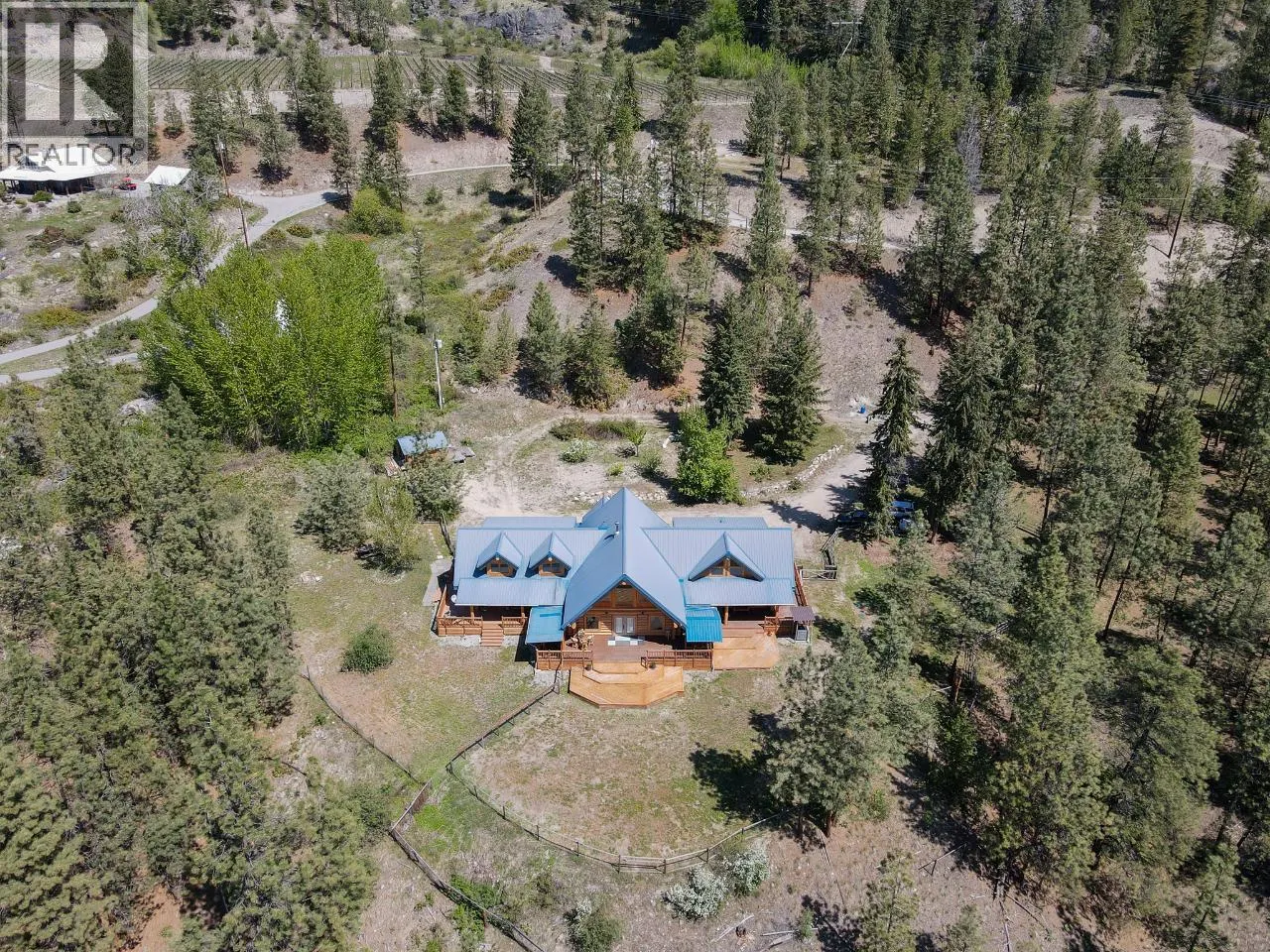 3901 Cottonwood Lane