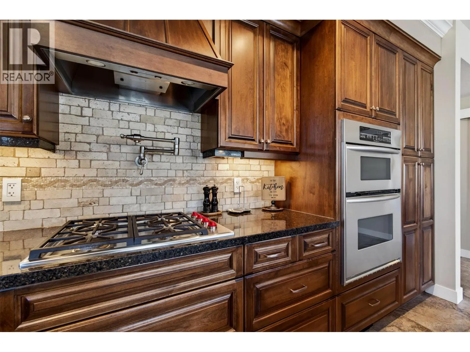 7511 Brooks Lane Unit# 102
