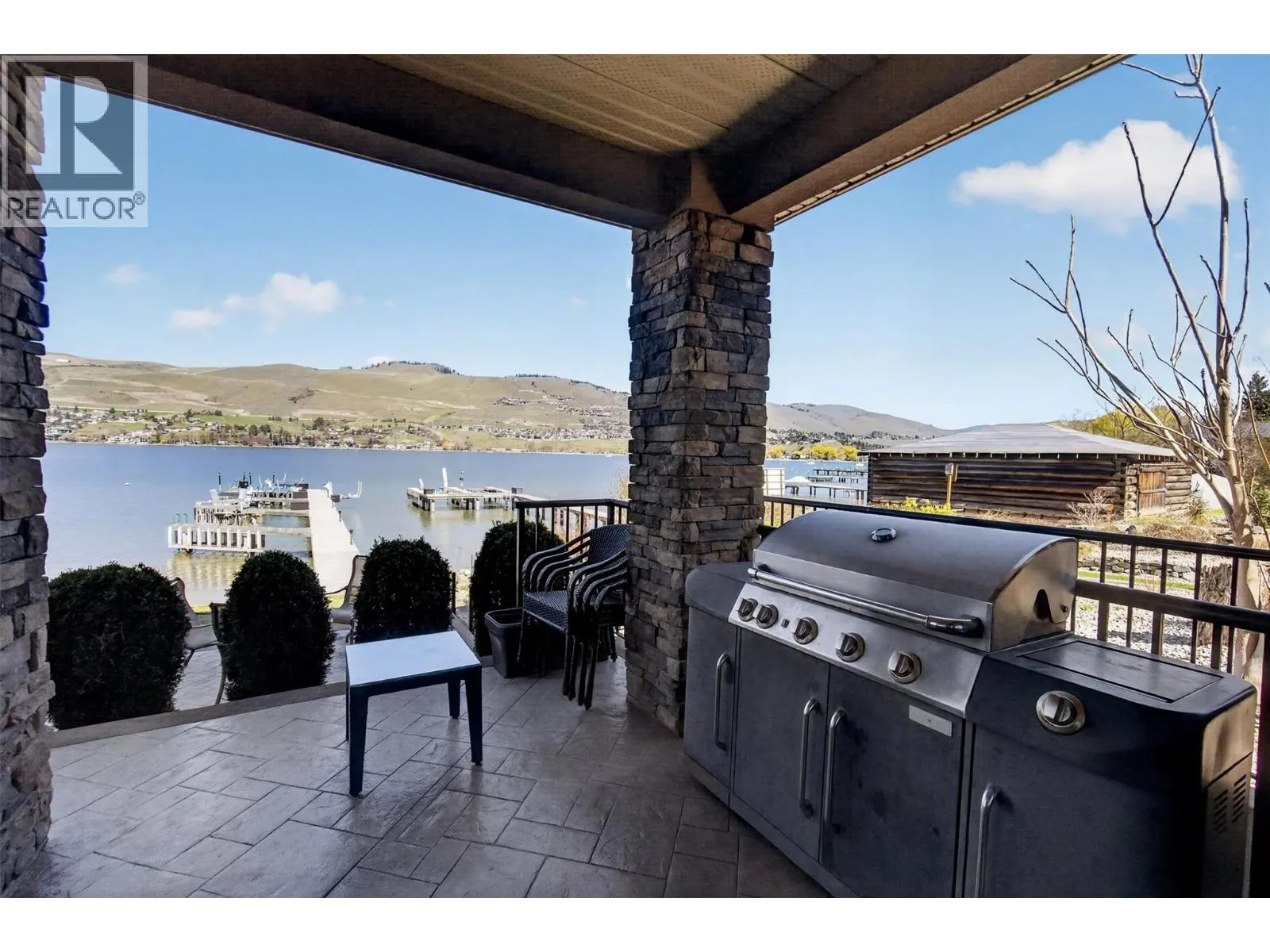 7511 Brooks Lane Unit# 102