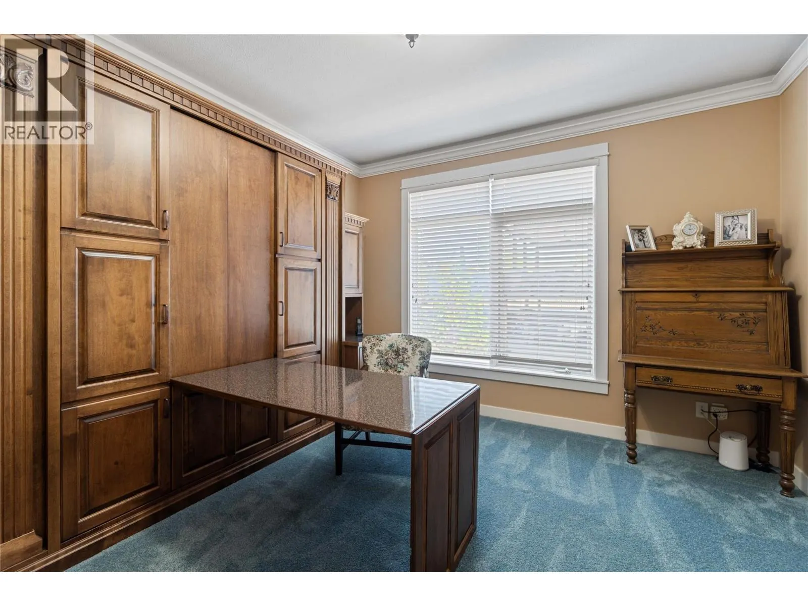 7511 Brooks Lane Unit# 102