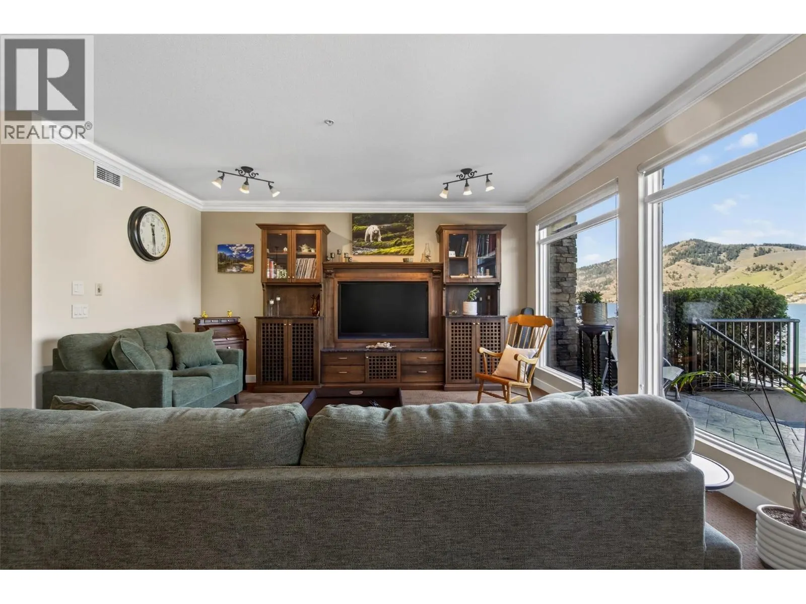 7511 Brooks Lane Unit# 102