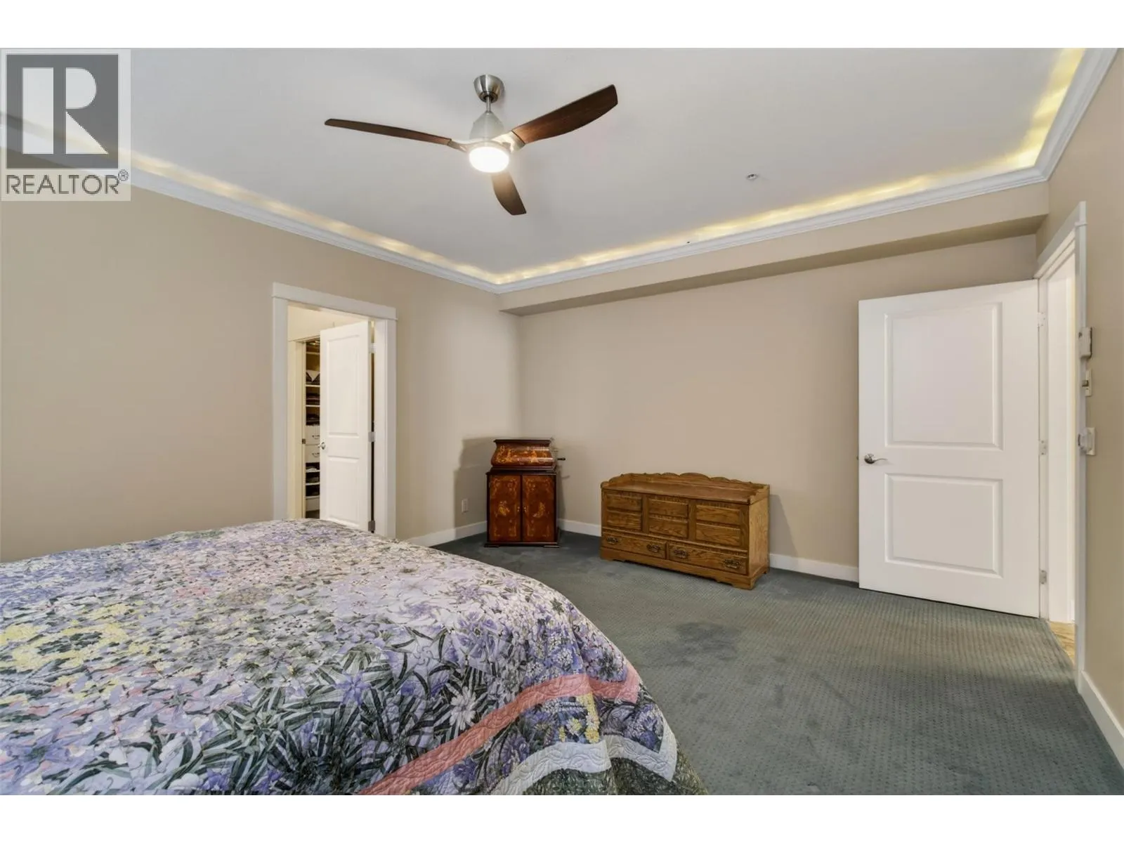 7511 Brooks Lane Unit# 102