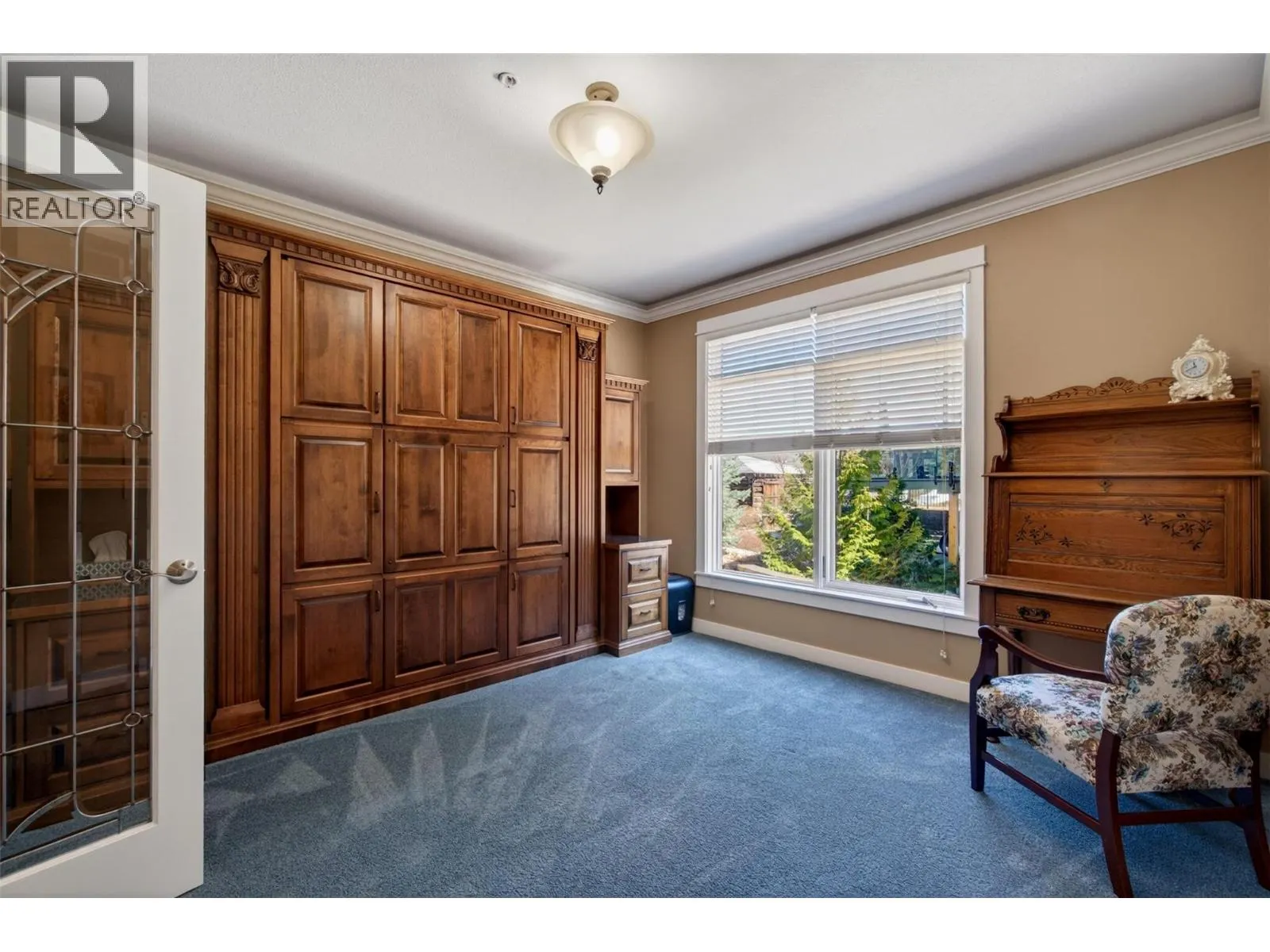 7511 Brooks Lane Unit# 102
