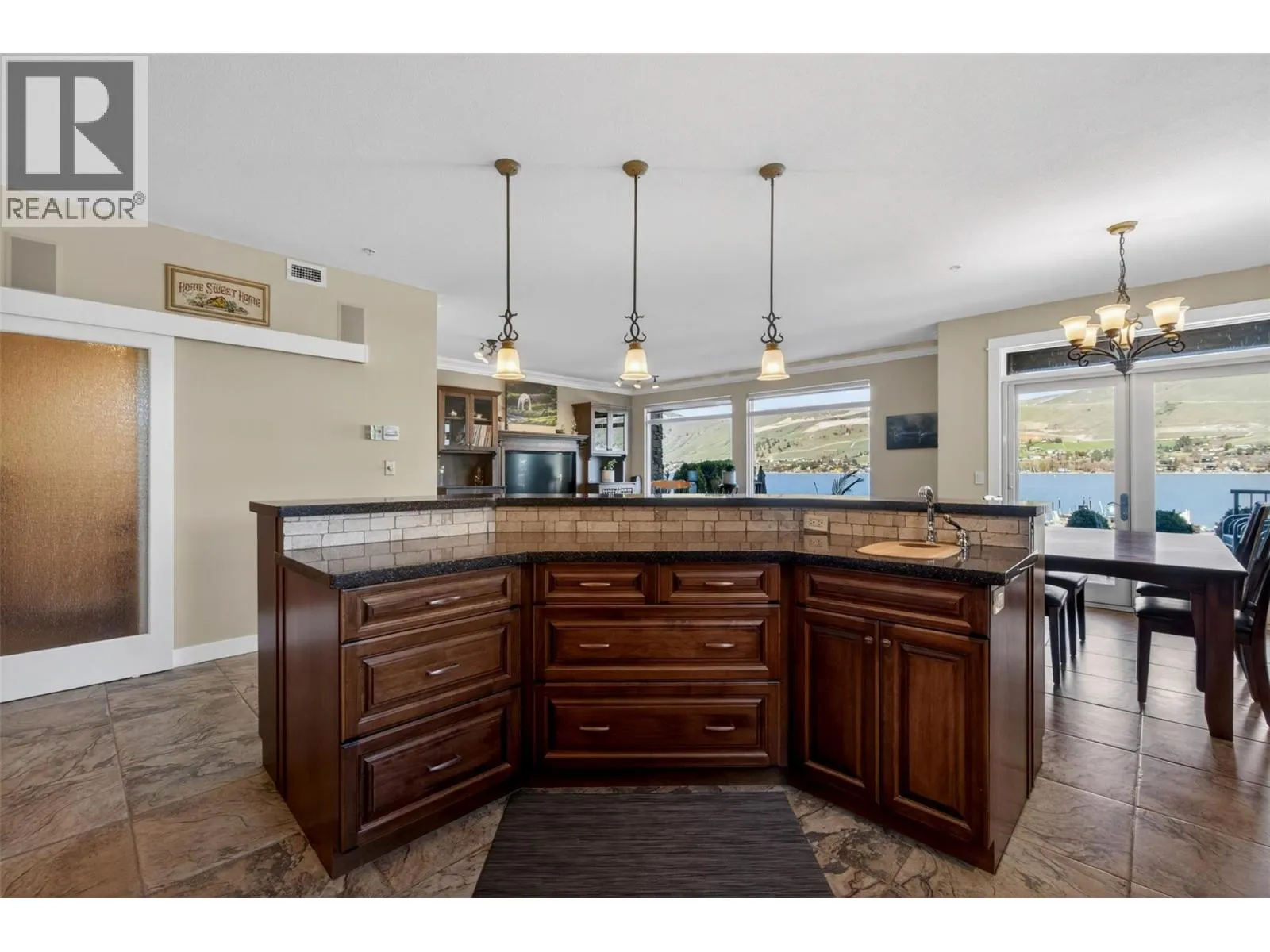 7511 Brooks Lane Unit# 102